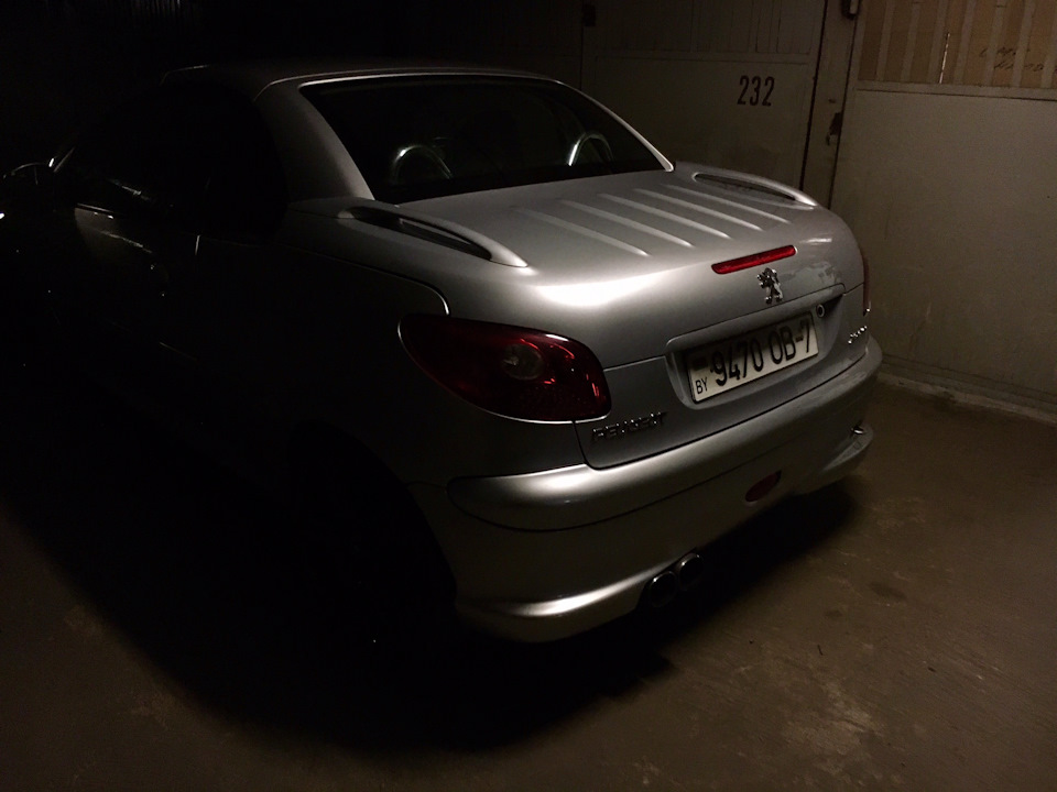 PEUGEOT 206 CC RC Снятие Ковролина и Аудио Проводов — Peugeot 206 CC, 2 ...