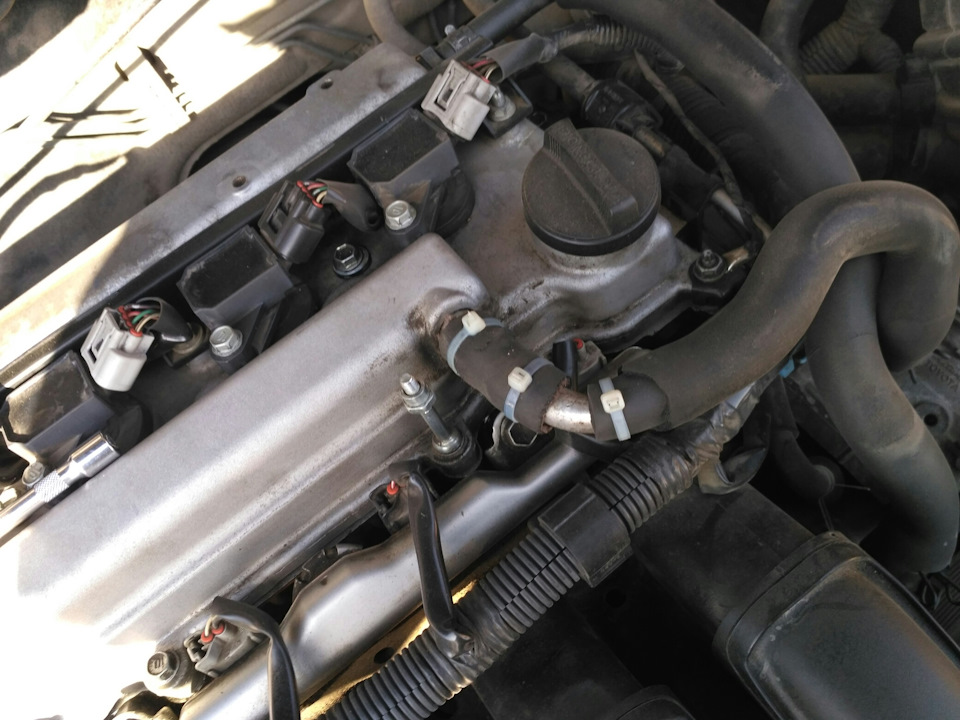 Шланги картерных газов — Toyota Caldina (241), 1,8 л, 2005 года ...