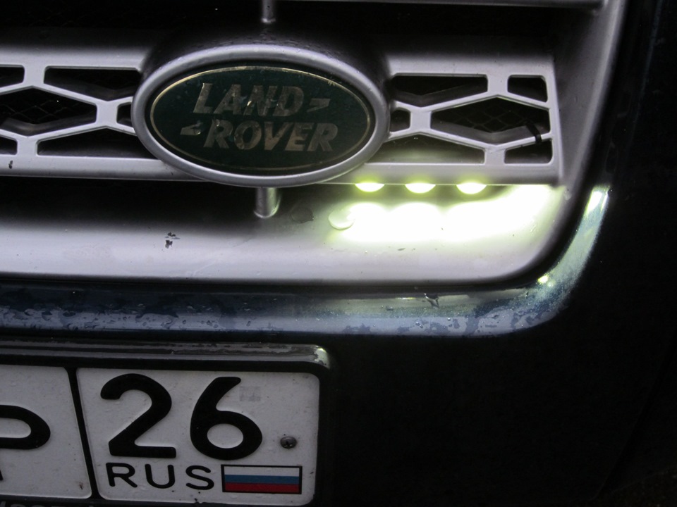 дневные ходовые огни — Land Rover Freelander 2 (L359), 2,2 л, 2008 года ...
