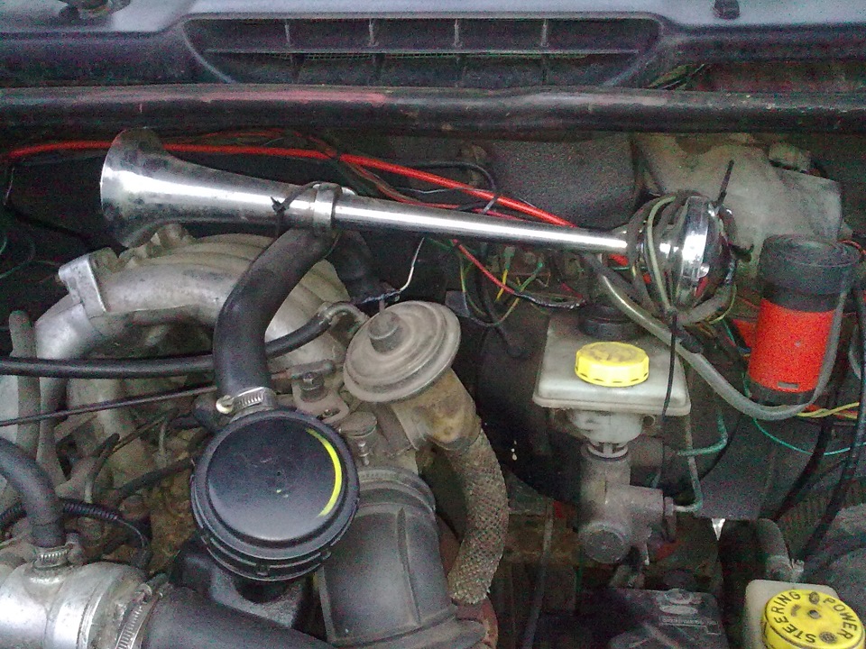 Воздушный сигнал — Ford Transit (4G), 2,5 л, 1992 года | другое | DRIVE2