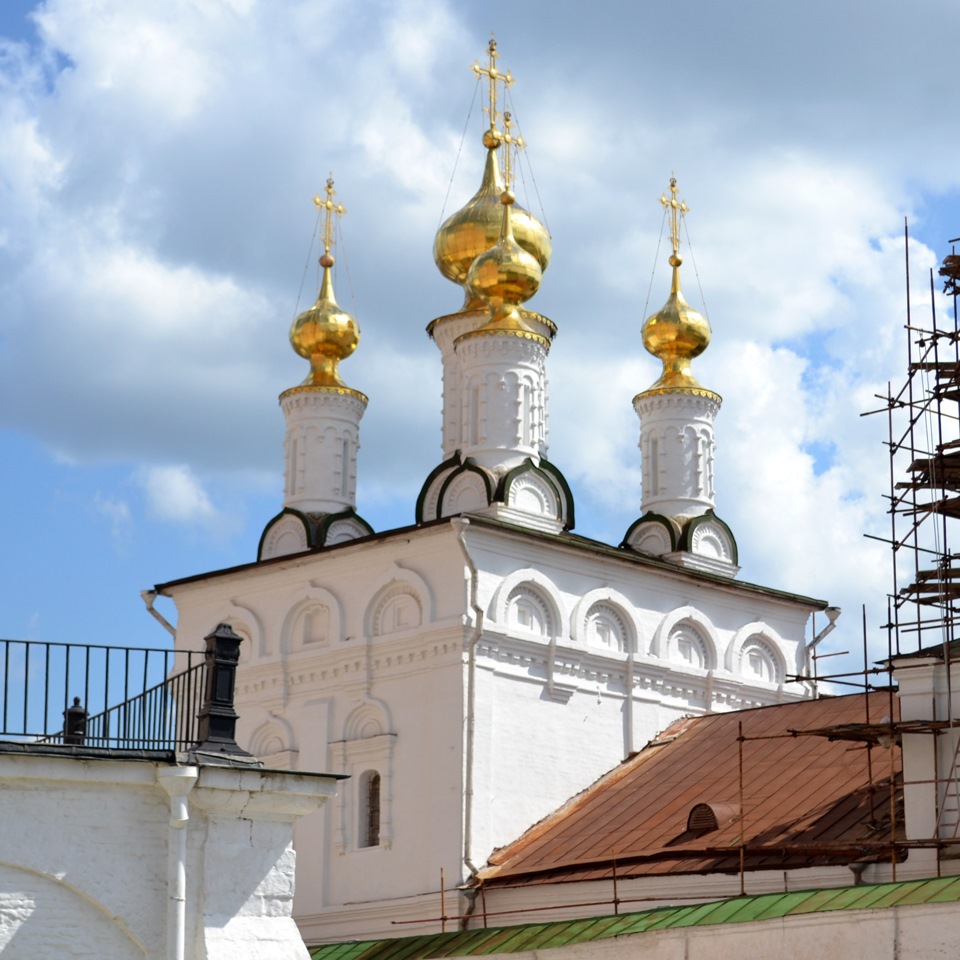 Храм на территории Кремля Рязань