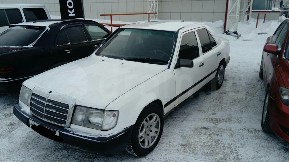Мерседес бенц w124. Mercedes benz w124 e500. Mercedes-benz w124. Мерседес бенц w124 1994. Mercedes benz w124 e200.
