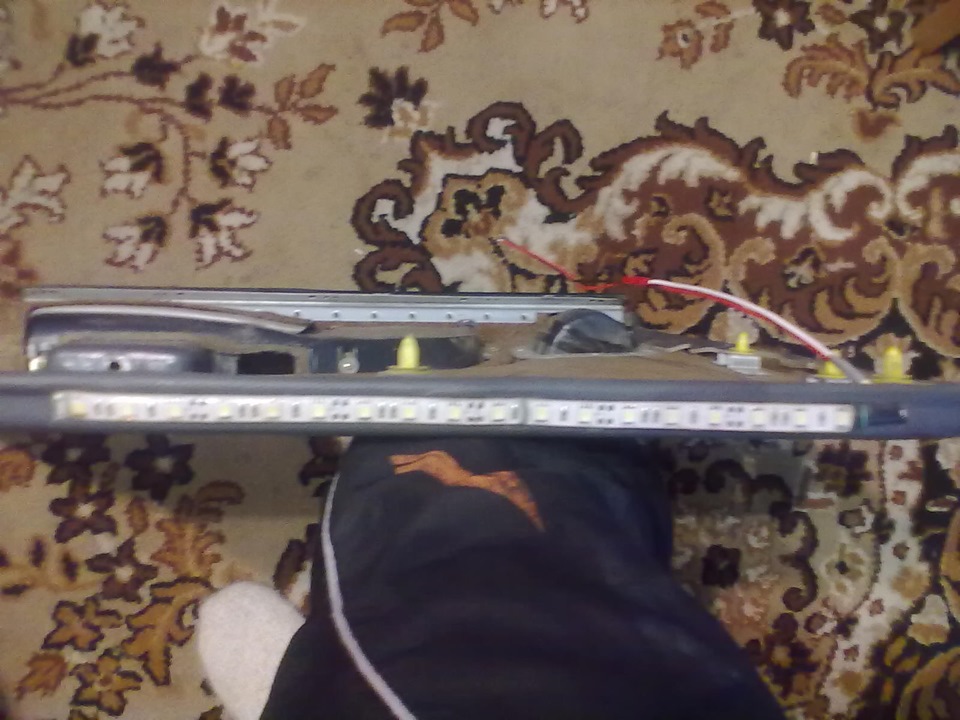 Подсветка околодверного пространства — Daewoo Nexia, 1,5 л, 2002 года ...