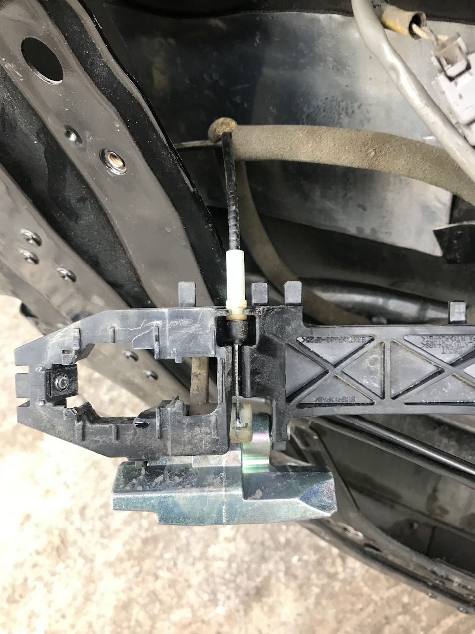 Инфинити м35 как разобрать дверь