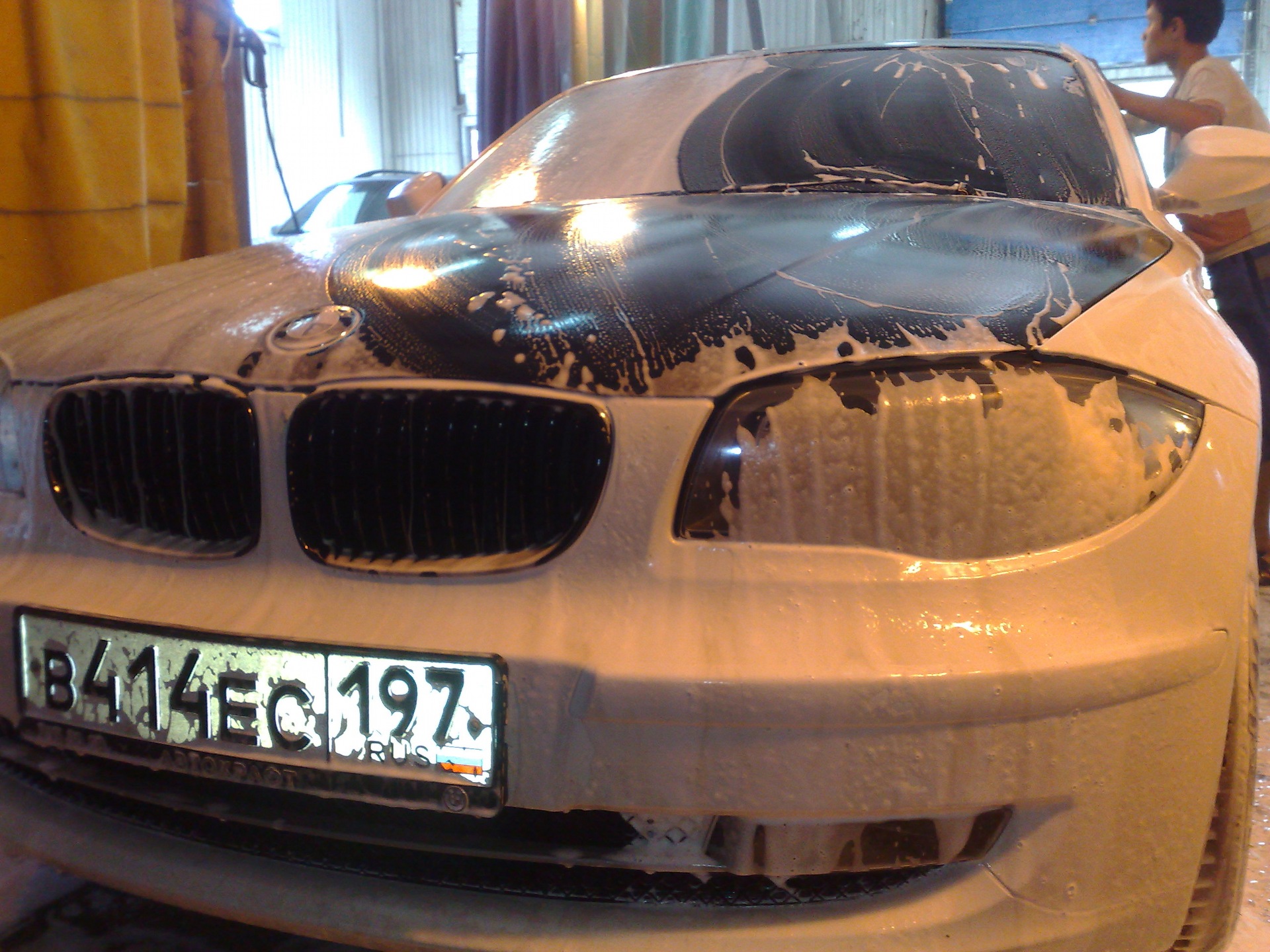 Ноздри на машине — BMW 1 series (E81/E87), 1,6 л, 2010 года | тюнинг |  DRIVE2