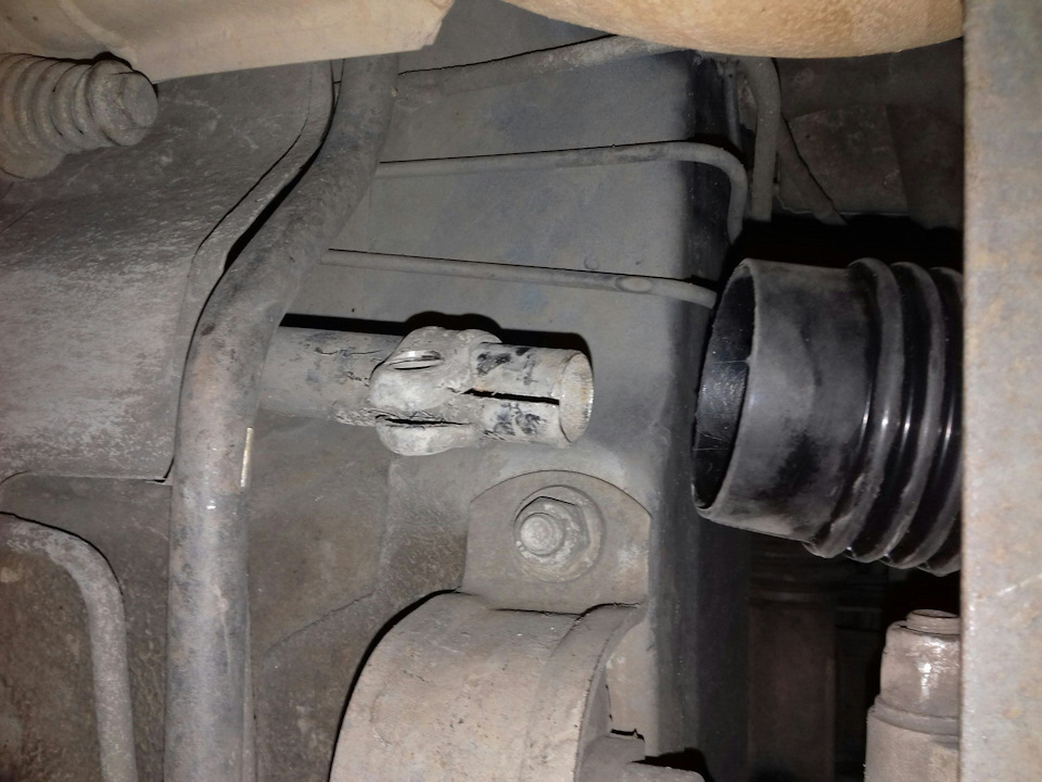 Замена карданчика на кулисе. Калинокардан) — Lada 2113, 1,5 л, 2006 ...