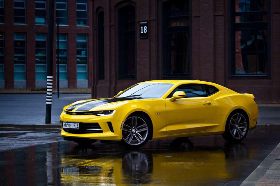 Chevrolet Camaro SS 2016 Yellow