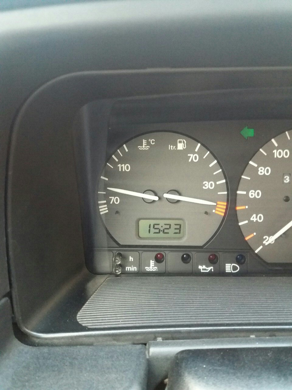 Термостат, свечи, динамики в двери — Volkswagen Passat B4, 2 л, 1994 ...