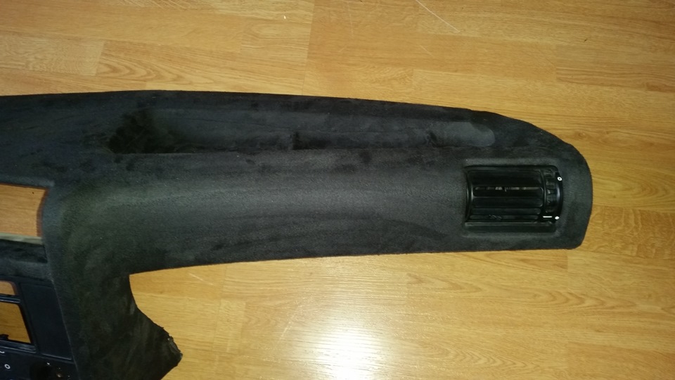 Обтянул торпедо Алькантарой — BMW 3 series (E30), 4 л, 1984 года ...