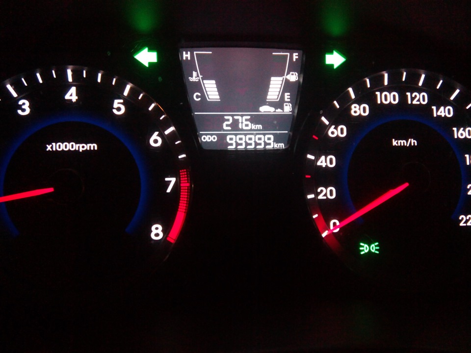 соточка! — Hyundai Solaris, 1,4 л, 2011 года | наблюдение | DRIVE2