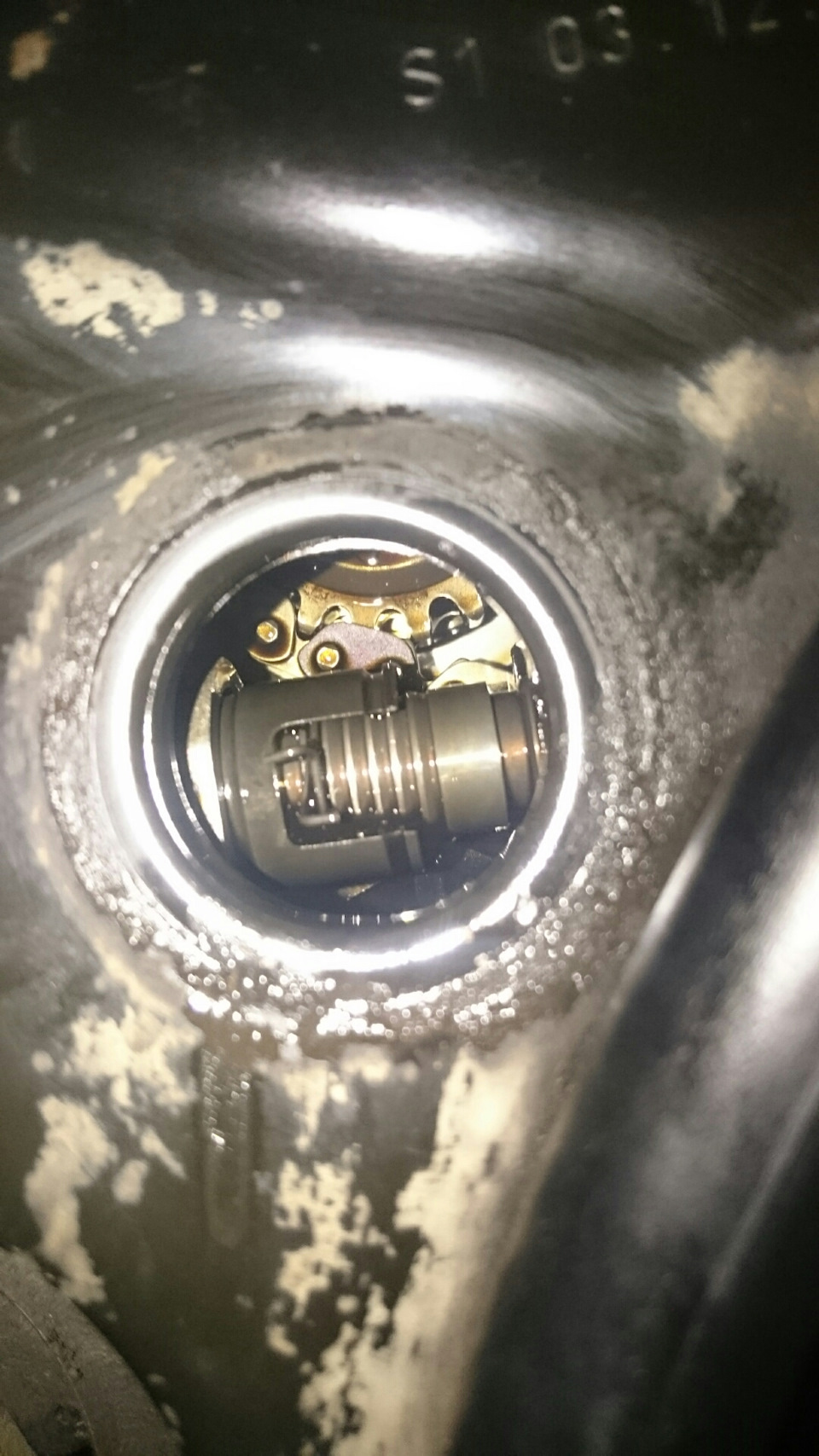 Контроль растяжение цепи ГРМ — Volkswagen Tiguan (1G), 2 л, 2009 года ...