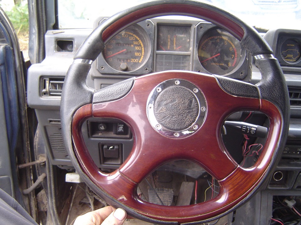 Фото в бортжурнале Mitsubishi Pajero (1G)