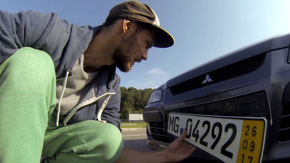 Ставлю машину на литовские номера и гоню в Украину. — Mitsubishi Space ...