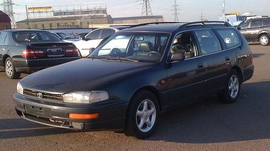 toyota camry универсал 1995