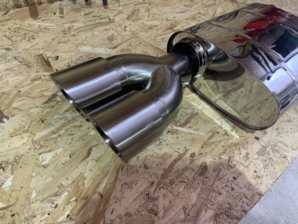 Не достающий элементы выхлопа подъехали! — Audi S4 (C4), 2,2 л, 1993 ...