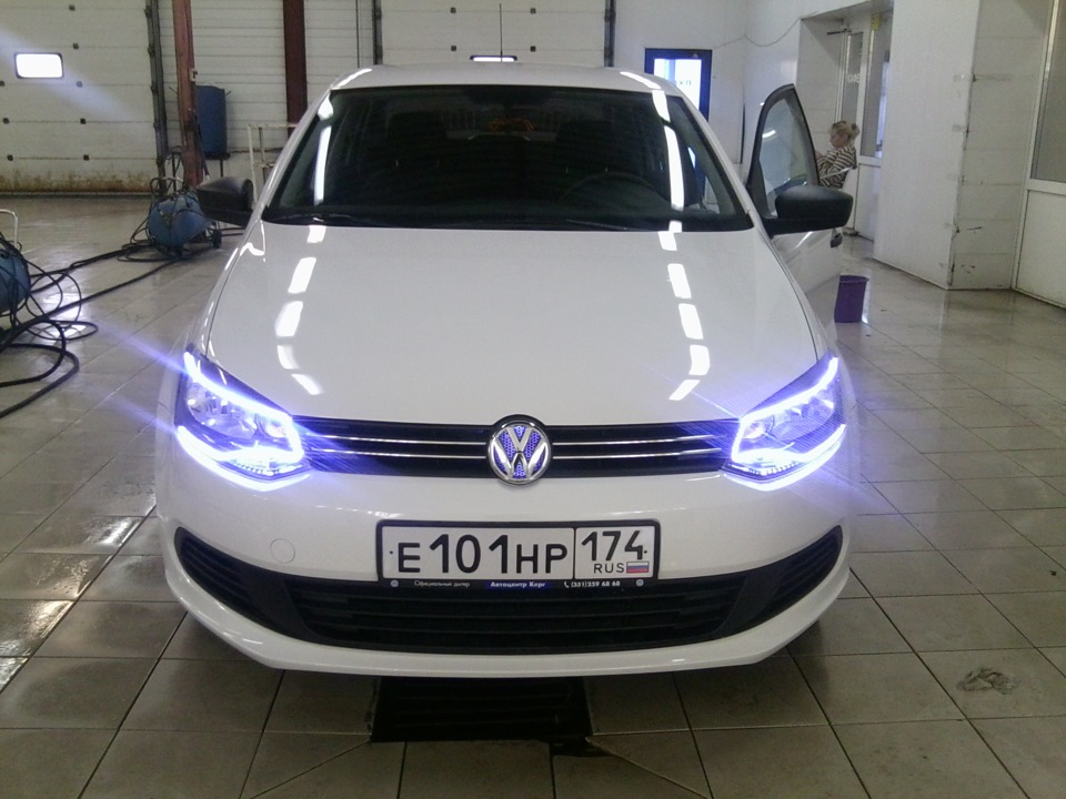 Volkswagen Polo 1 4 Turbo led оптика