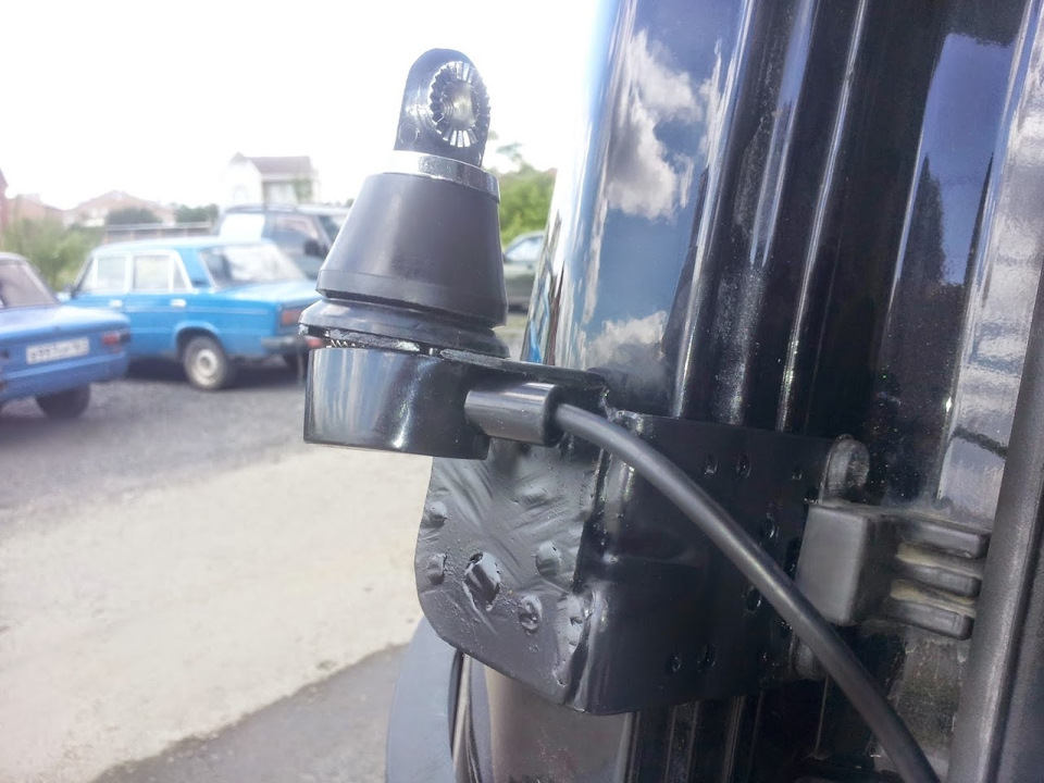 Крепление для си-би антенны — Land Rover Discovery III, 2,7 л, 2008 ...