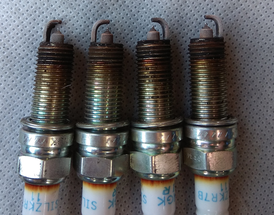 Замена иридиевых свечей 60тыс пробега — Hyundai Elantra (5G), 1,8 л ...