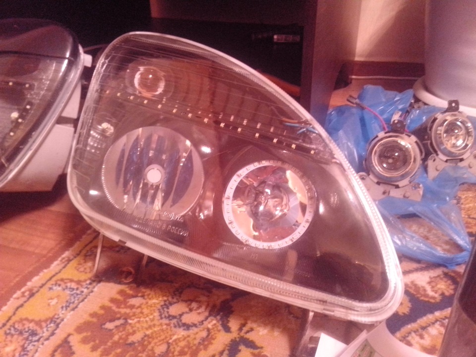 Лопнула фара или прилетел камушек — ГАЗ Газель, 2,5 л, 2008 года ...