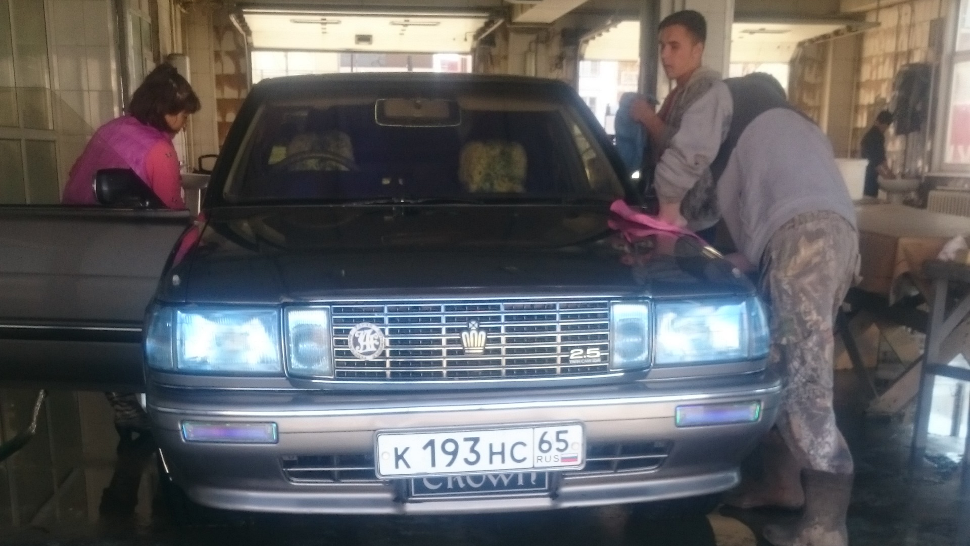 Toyota Crown (S130) 3.0 бензиновый 1991 | 131 