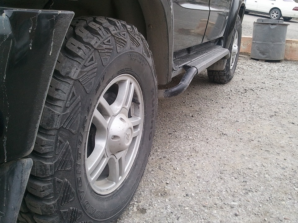 235 85 r16. Kumho Road Venture MT 51 Патриот. Кумхо kl71 235/85r16 на УАЗ. Kumho Road Venture mt51 235/85 r16. Kumho Road Venture MT kl71 235/85 r16.