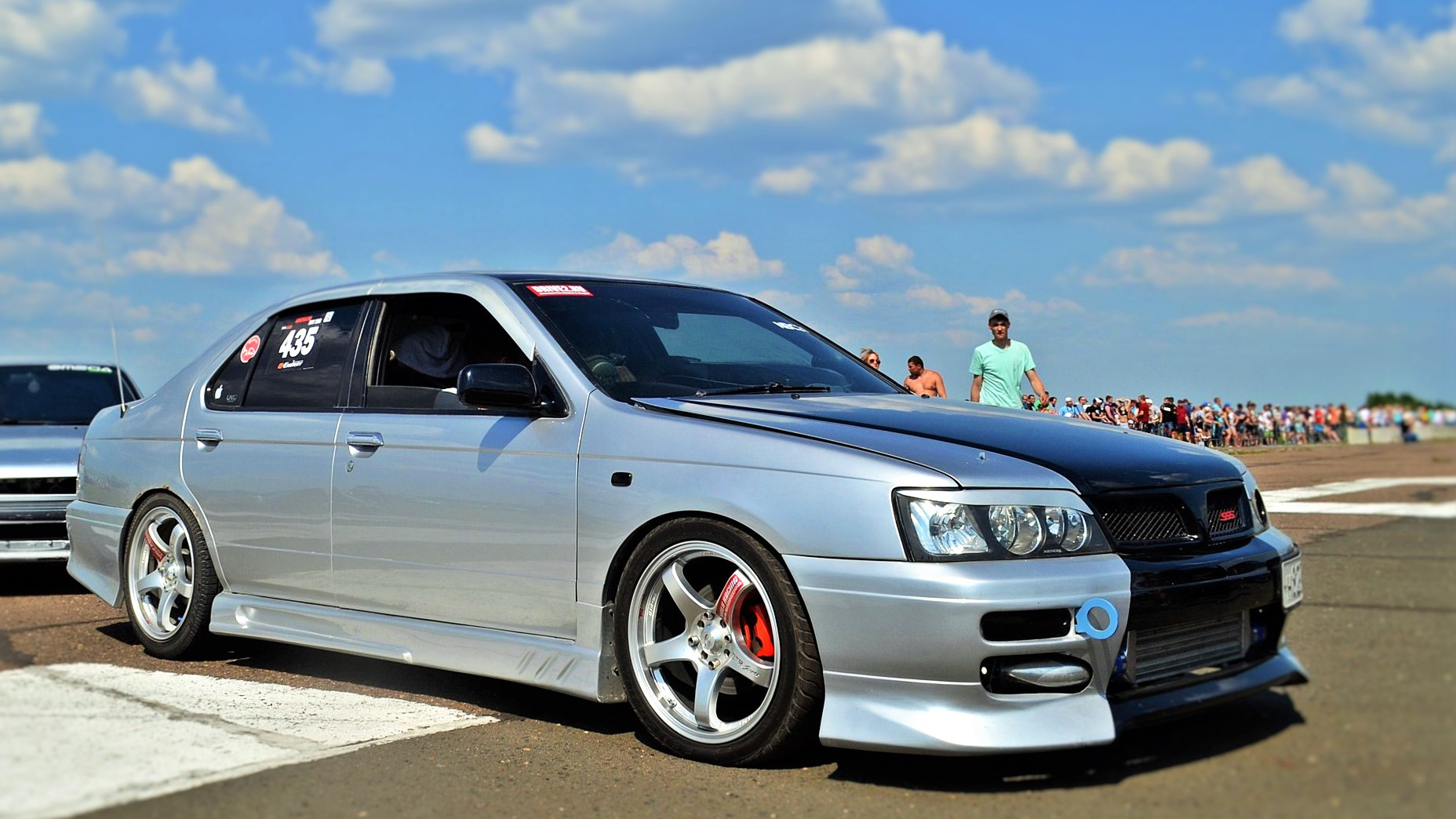 Ниссан блюбер. Nissan Bluebird u14 обвес. Nissan Bluebird u14 stance. Ниссан Блюберд 1998. Nissan Bluebird u14 Nismo.