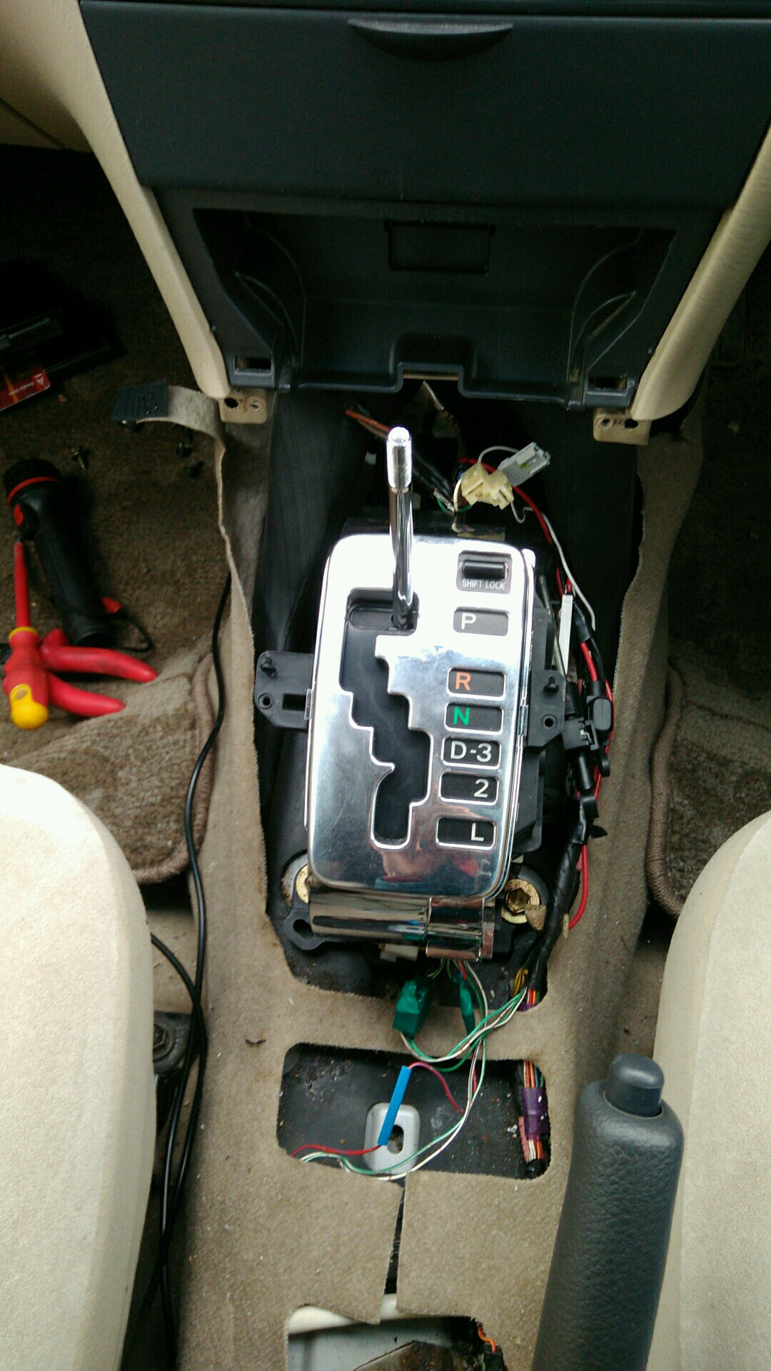 Установка селектора змейки королла 121. Как подключить селектор. Электронный селектор акпп на газель. Фишка селектора акпп 2 jz ge. Как подключить селектор.