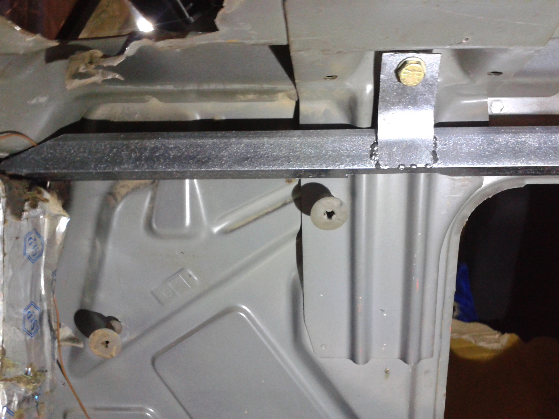 как я усиливаю гнилой кузов — BMW 5 series (E34), 2 л, 1989 года ...