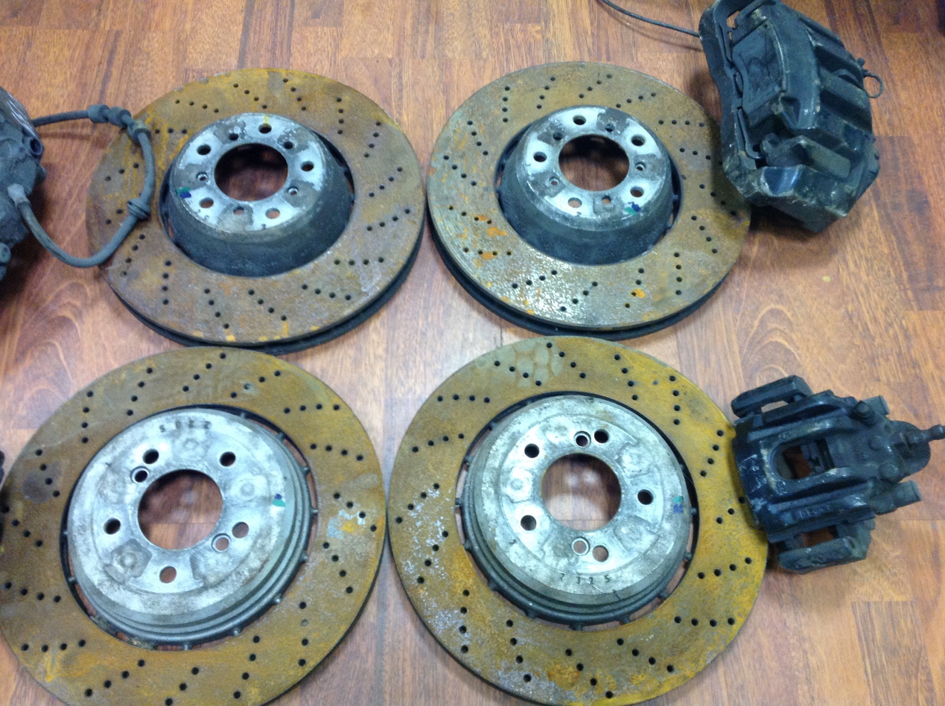 Тормоза в сборе от М5 Е60 — BMW 5 series (E60), 3 л, 2006 года | тюнинг ...