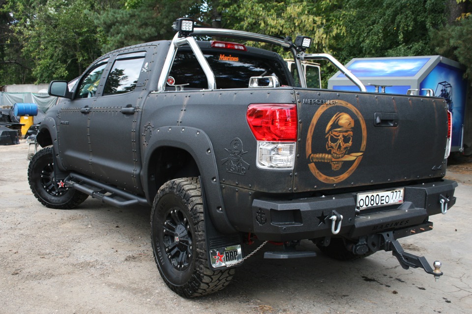 Toyota Tundra line x