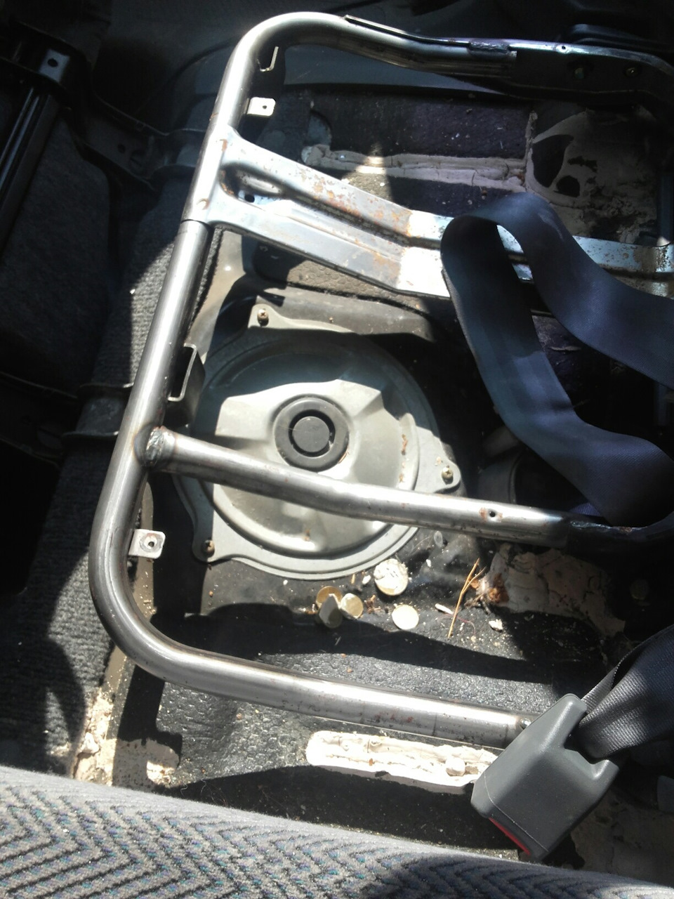 Клад от прошлого хозяина — Honda CR-V (RD1, RD2), 2 л, 1998 года ...
