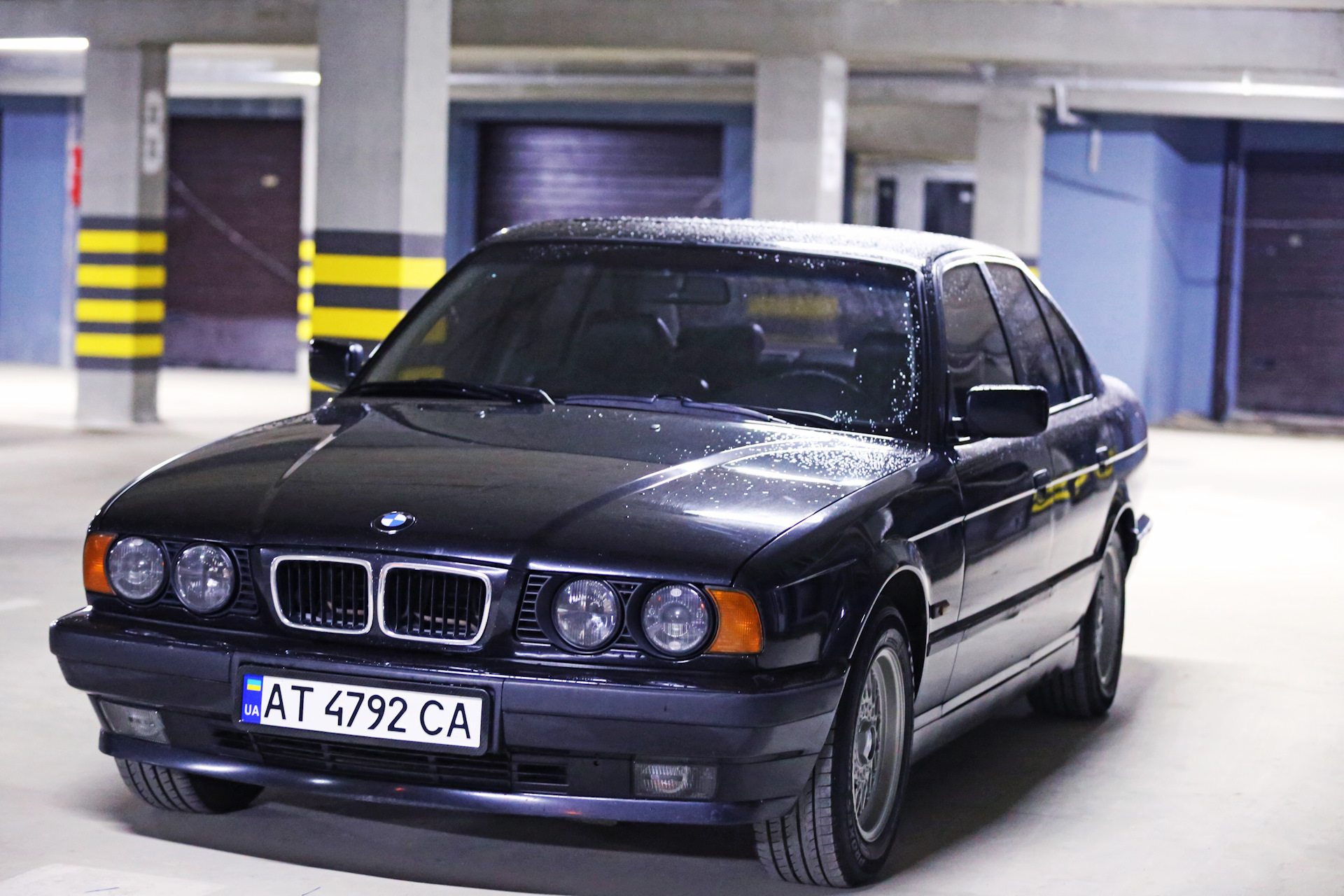 BMW 5 Series (e34)