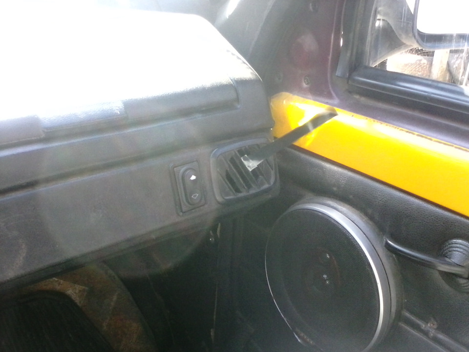 Обдув боковых стёкол ч*2 — Lada 11113 Ока, 0,8 л, 1998 года | своими ...