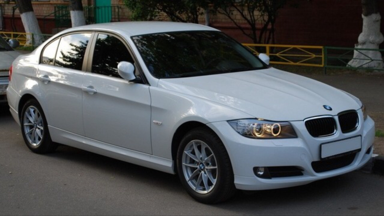 BMW 3 Series White