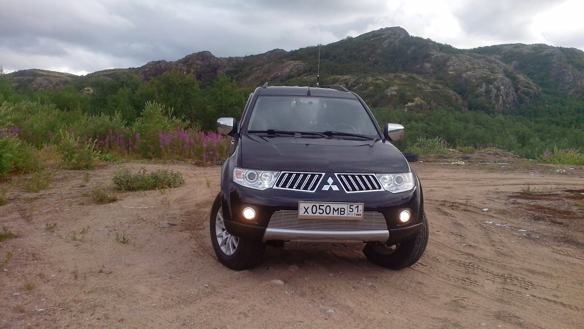 Митсубиси паджеро спорт 2 2.5 дизель. Джипы с понижайкой и блокировкой. Мицубиси л200 езда на полном. Ништяки в Митсубиси л 200. Мицубиси л200 2017 форсунки.