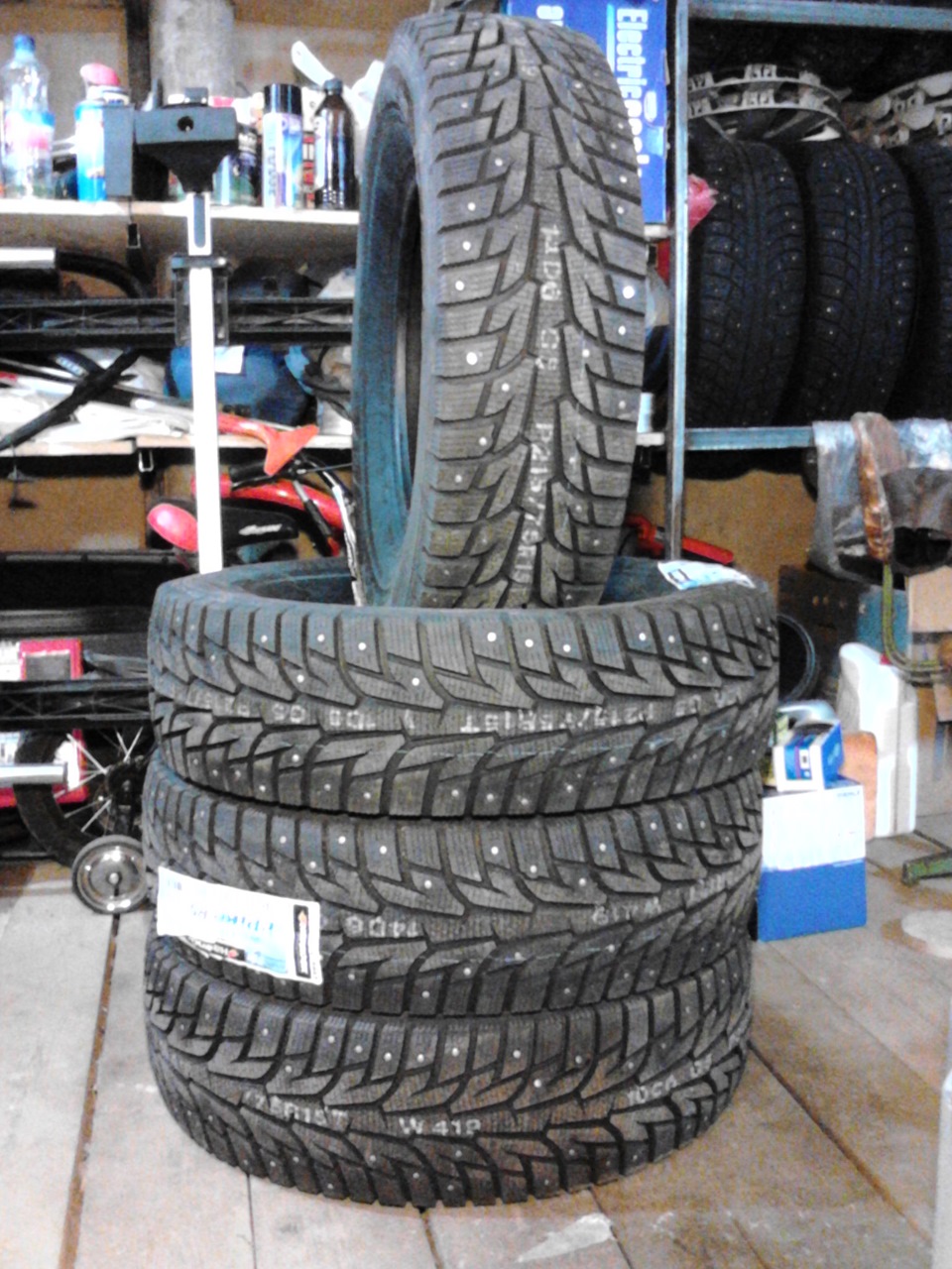 Hankook 215 75 r15. Hankook w419 215.75.r15. 215/75-R15 Hankook Winter i*Pike RS w419. Hankook 215/75r15t w419 шип.. 215/75 R15 зимние.