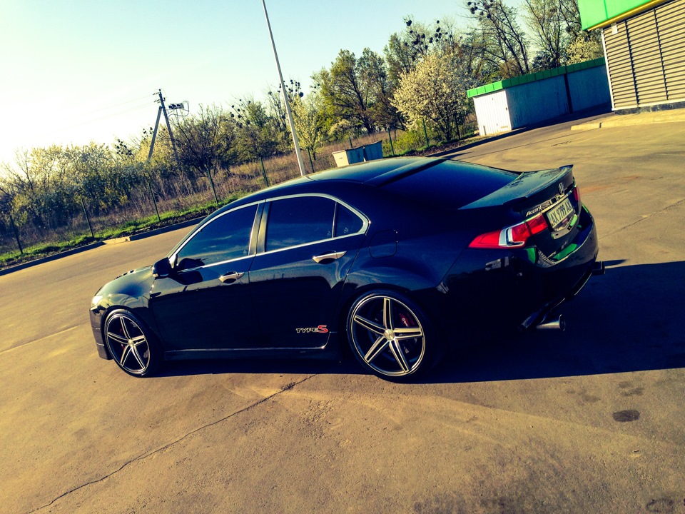 Honda Accord Coupe Vossen