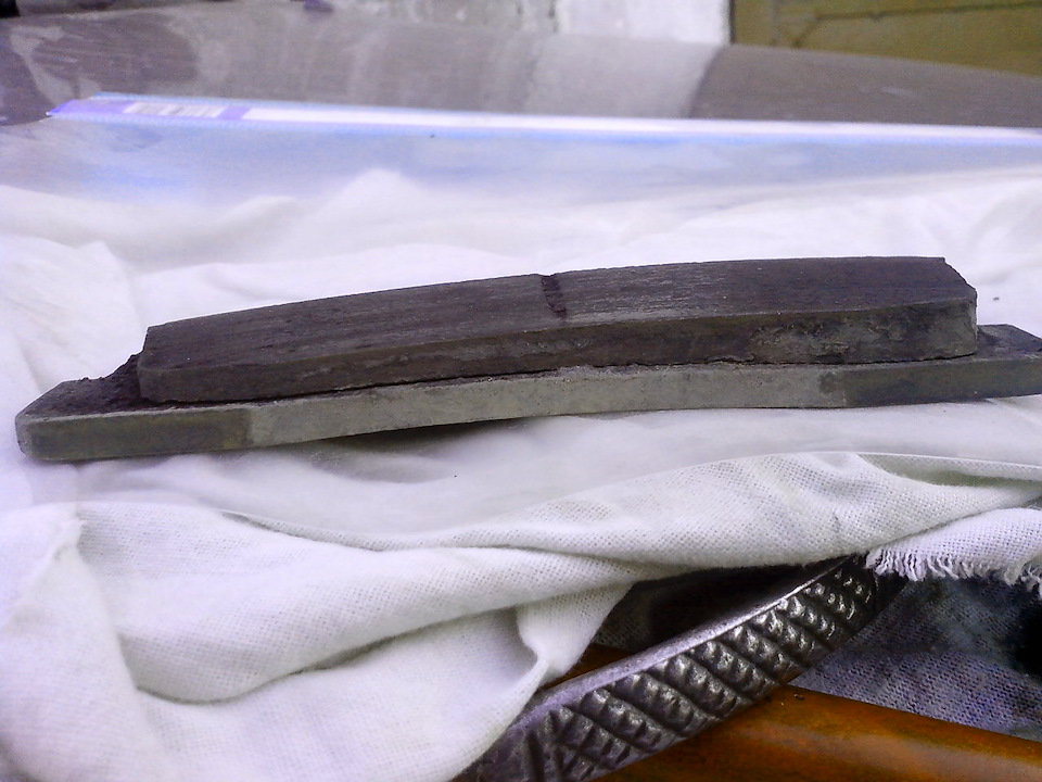 Внимательнее к тормозам! Развалилась тормозная колодка — Chevrolet Niva ...