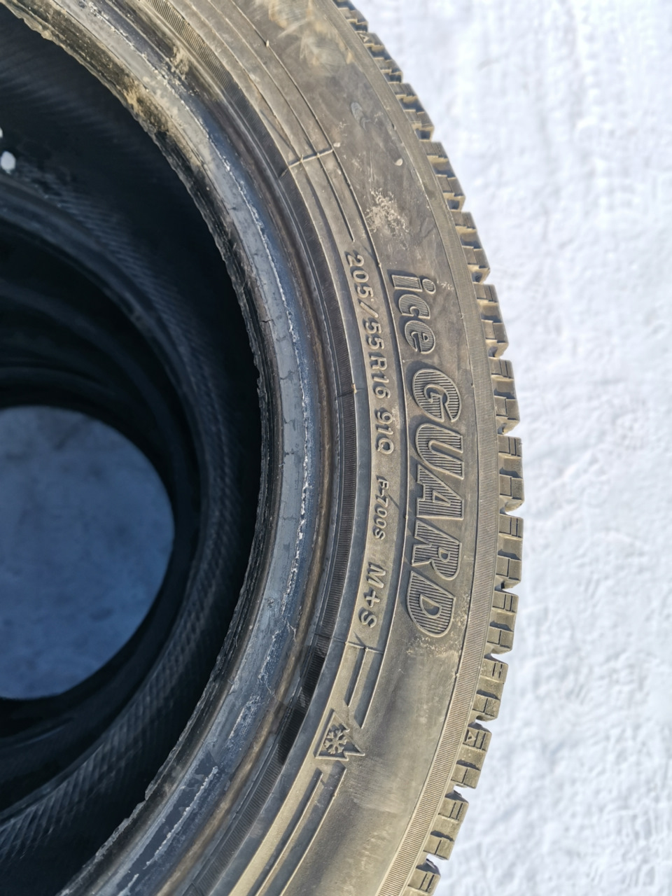 Зимние шины 205 55 r16 yokohama. Резина 205/55 r16. Габарит покрышки 205 65 к 16. 33 Стиль на резине 205 55 16. Худрай з107 резина 205 55 16.