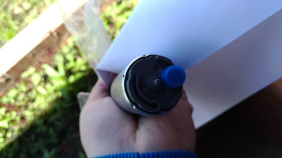 Кто-нибудь менял сетку грубой очистки топлива в бензонасосе