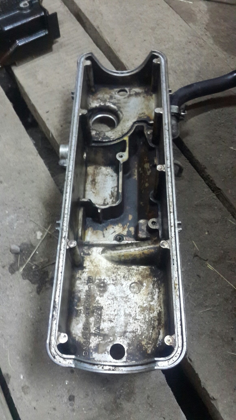 Замена сетки маслоотделителя — Lada 2114, 1,6 л, 2007 года | визит на ...