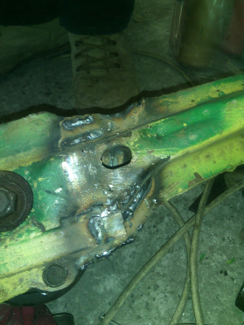 Проблема с провисшим двигателем решена — Chery Amulet, 1,6 л., 2007 ...