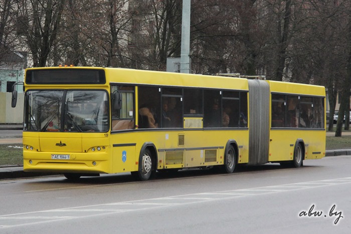 Автобусы города ижевска. МАЗ 203. МАЗ 105 автобус гармошка. МАЗ 203 гармошка. МАЗ 103 гармошка.