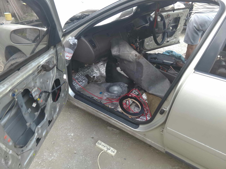 В процессе — Toyota Chaser (100)