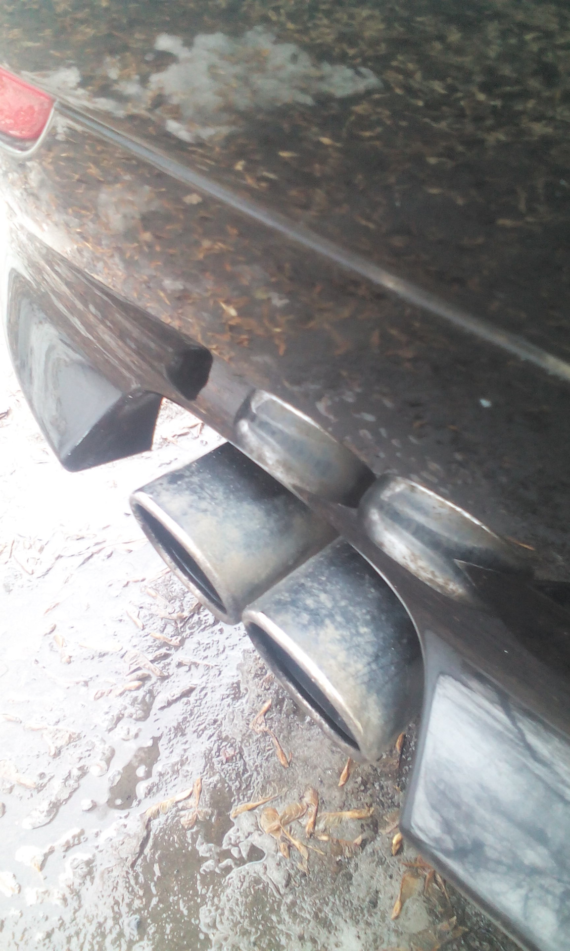 почистил насадку выхлопа — BMW 5 series (E60), 2,2 л, 2004 года ...