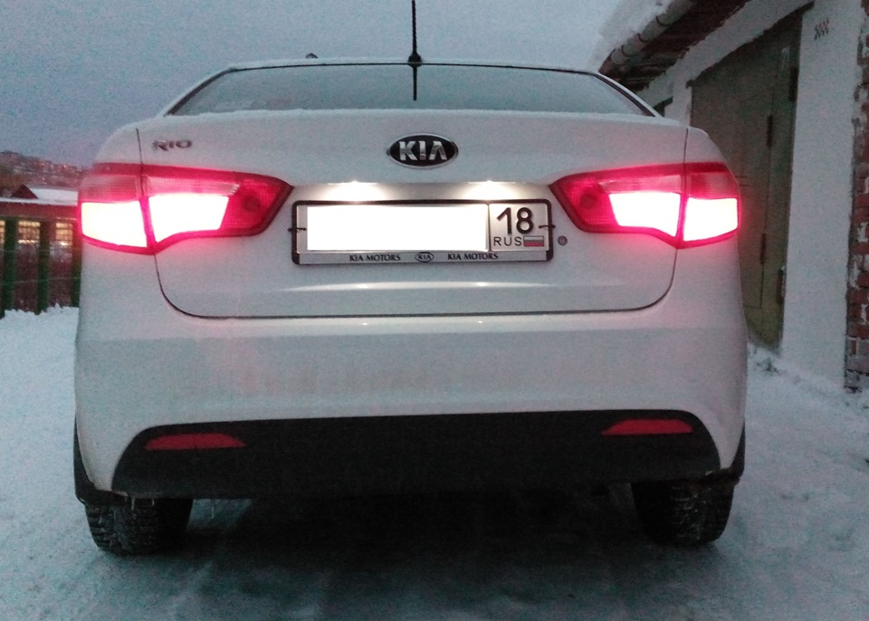 Лампочки рио 3. Kia Rio 3 led Drive 2. Led лампы на Киа Рио 3. Kia Rio светодиодов drive2.