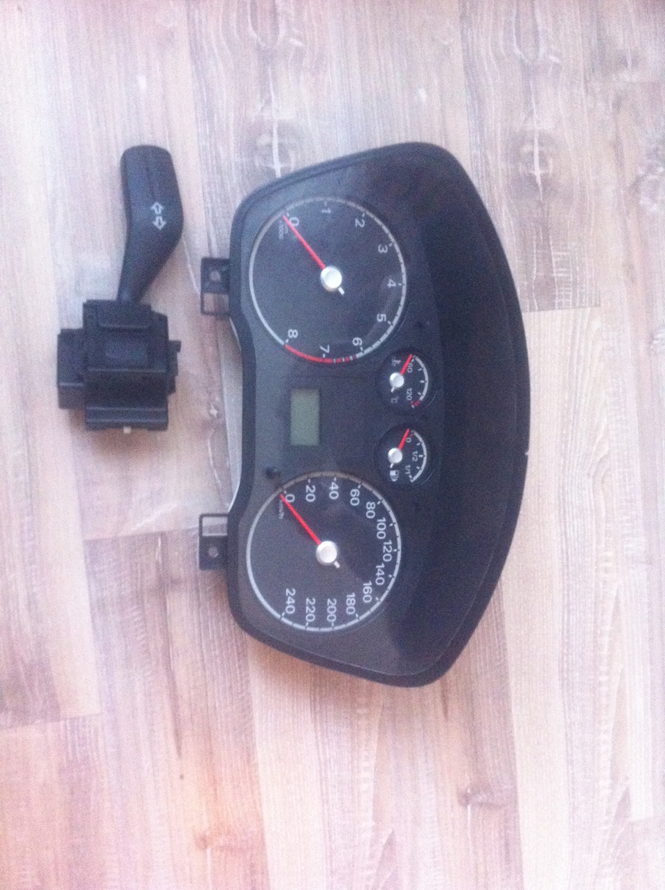 Продаю за 1300р — DRIVE2