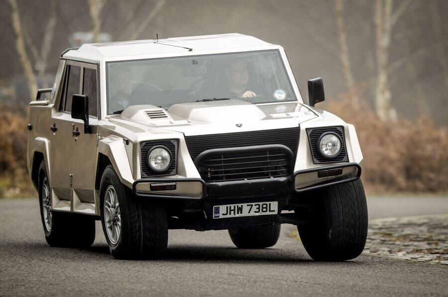 Lamborghini lm002