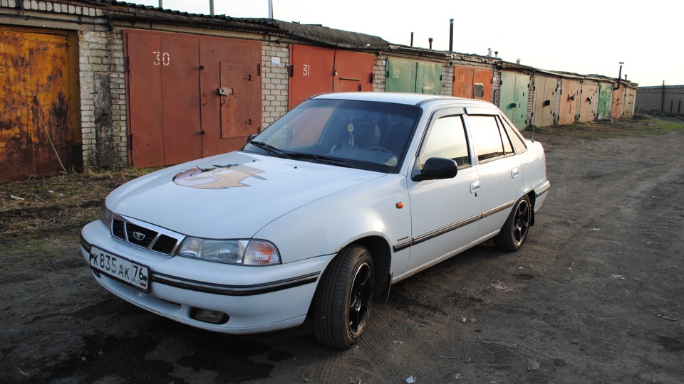 Daewoo Nexia ржавая