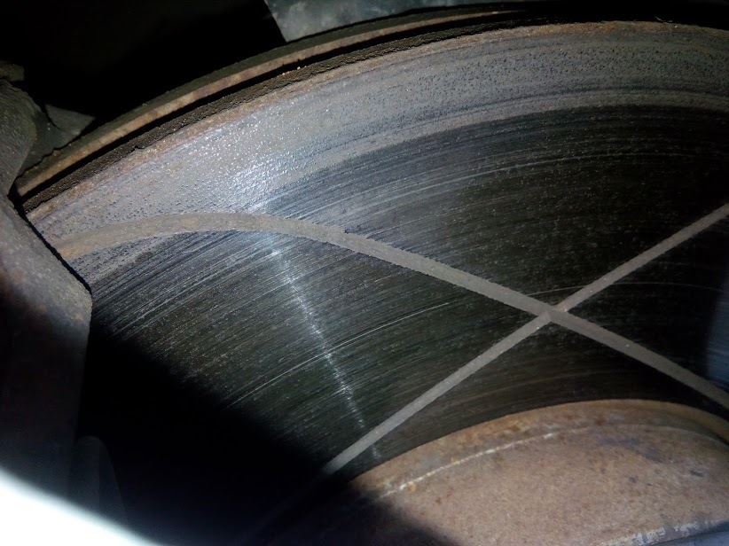 Левый. Правый чуть лучше, но всё же. — Skoda Octavia A5 Mk2